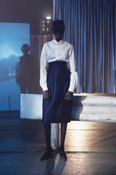 Look 18